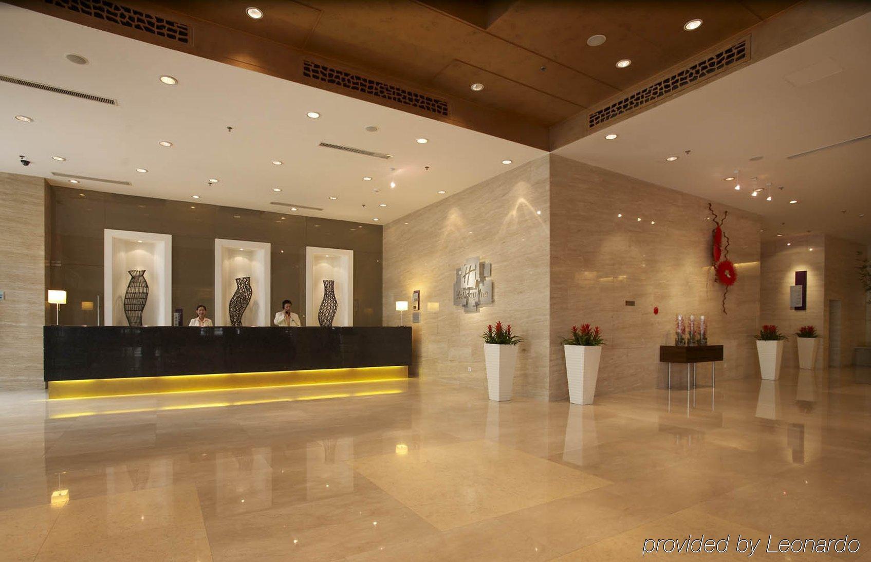 Holiday Inn Central Plaza Beijing Interior photo