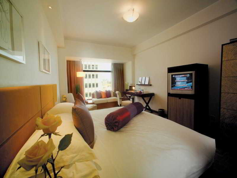 Holiday Inn Central Plaza Beijing Exterior photo